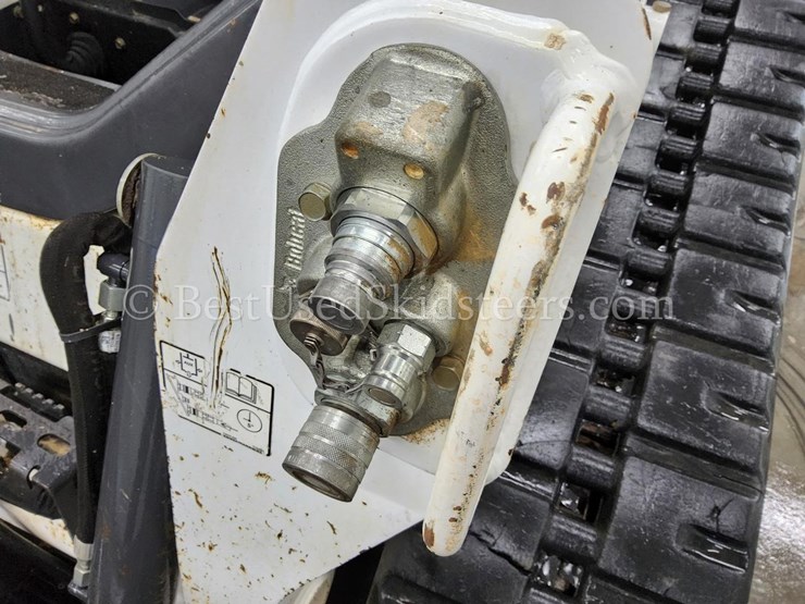 2014-bobcat-t550-image-14