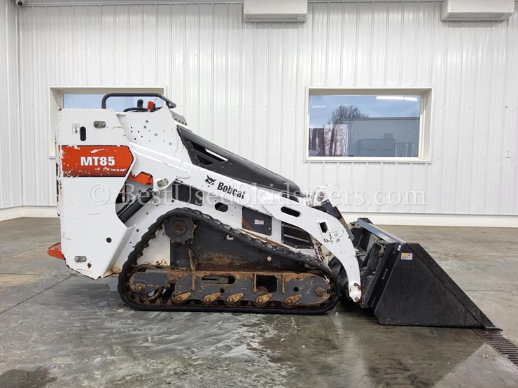 2017-bobcat-mt85-image-6