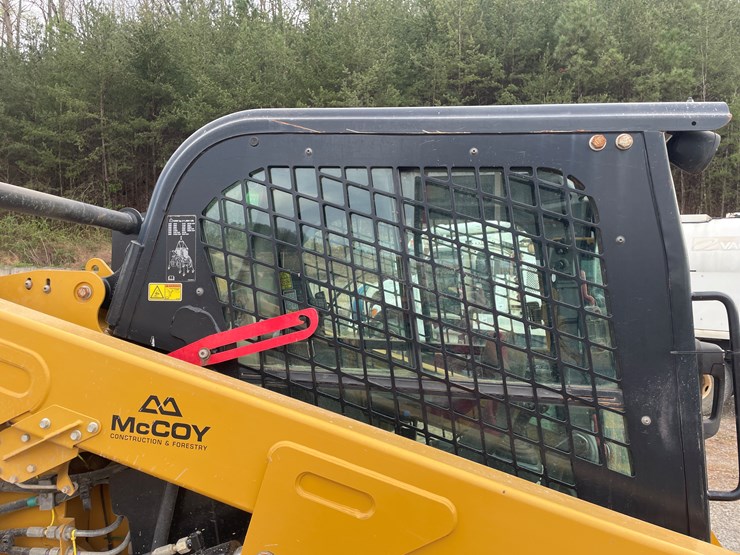 2017-caterpillar-259d-image-35