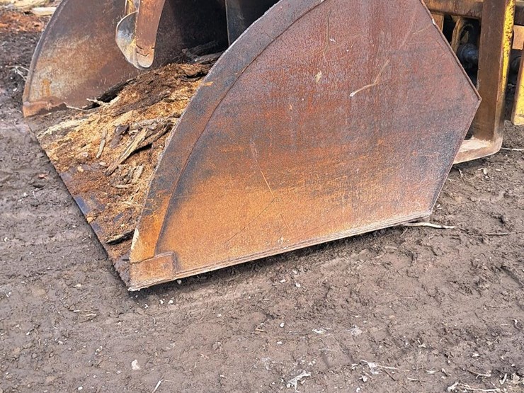 #323-•-sawdust-bucket-image-1