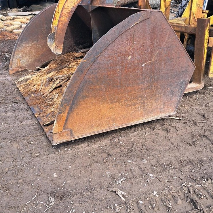 #323 • Sawdust Bucket