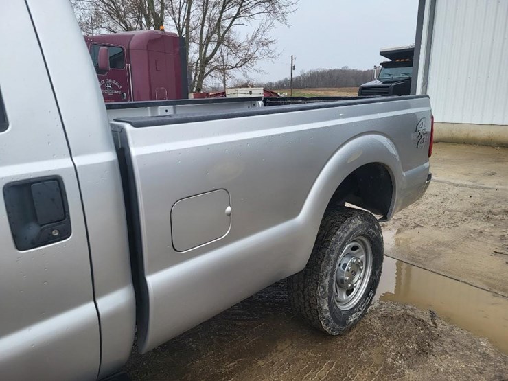 2015-ford-f250-xl-image-15