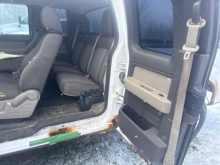 2010-ford-f150-image-23