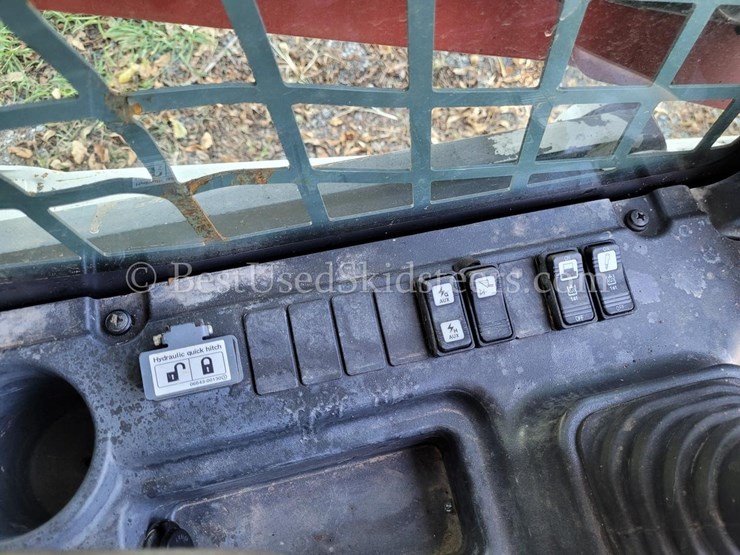 2016-takeuchi-tl10v2-image-22