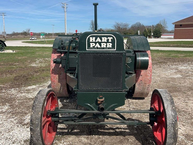 22-40-hart-parr-image-2