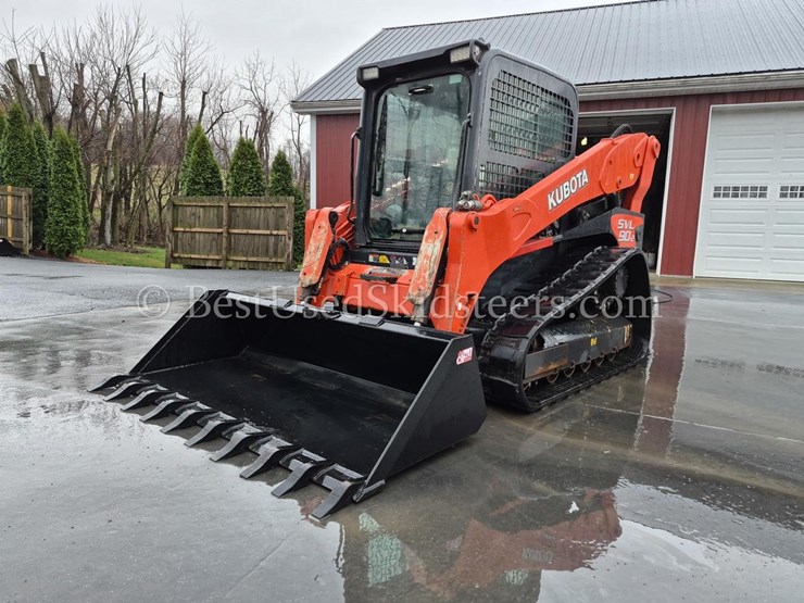 2013-kubota-svl90-2-image-1
