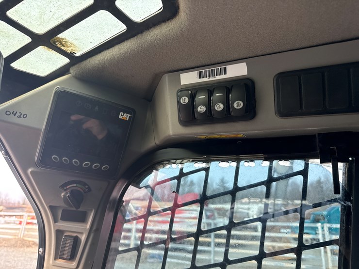 caterpillar-259d-image-47