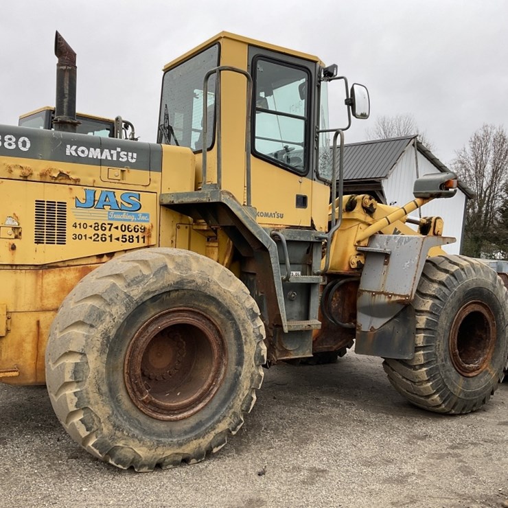 KOMATSU WA380
