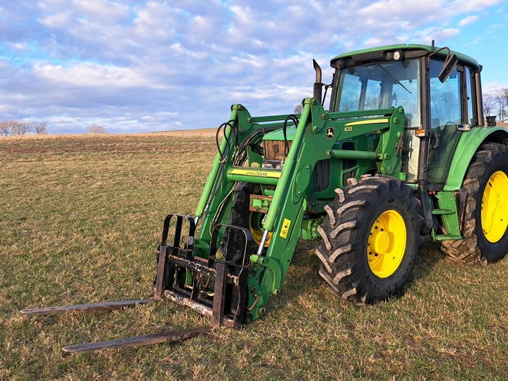 2010-john-deere-6230-image-43