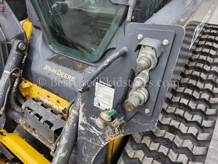 2023-deere-325g-image-32