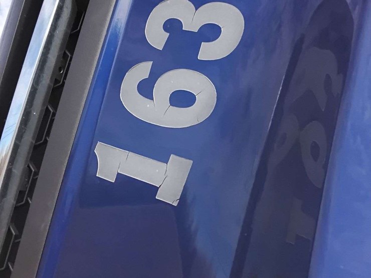 2018-freightliner-cascadia-126-image-23