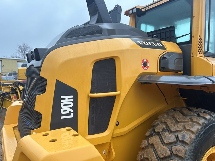 2019-volvo-l90h-image-36