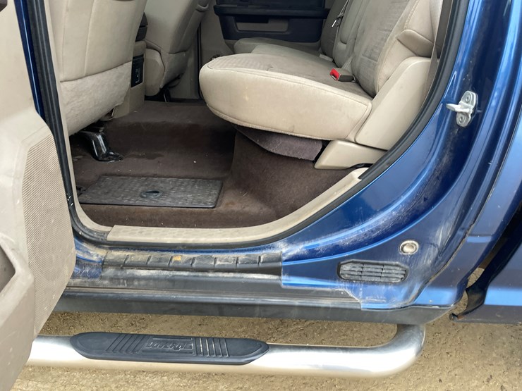 2011-dodge-ram-2500-image-32