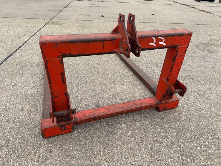 3pt-bale-fork-image-4