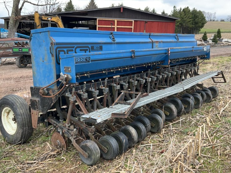 #704-•-best-grain-drill-image-6
