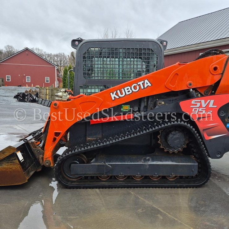 2021 Kubota SVL95-2 Skid Steer Loader