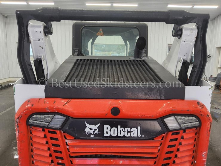 2021-bobcat-t64-image-18