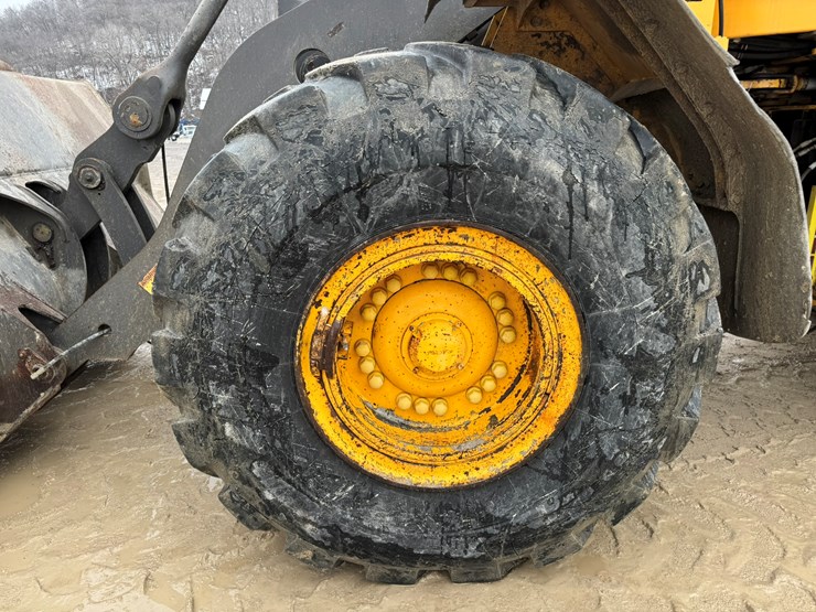 2007-volvo-l120f-image-65