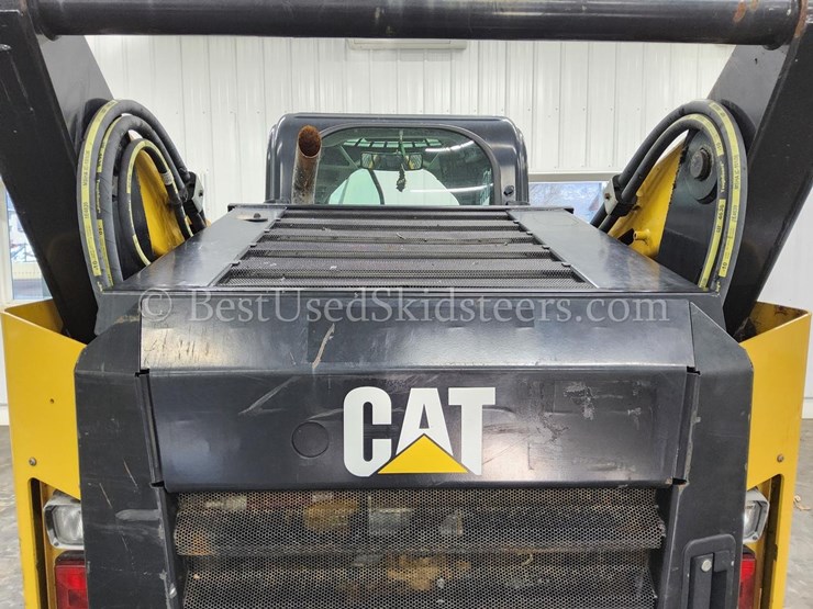 2017-caterpillar-272d2-image-13