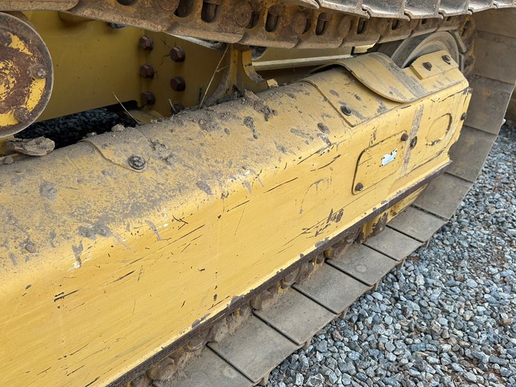 2023-caterpillar-d1-image-67