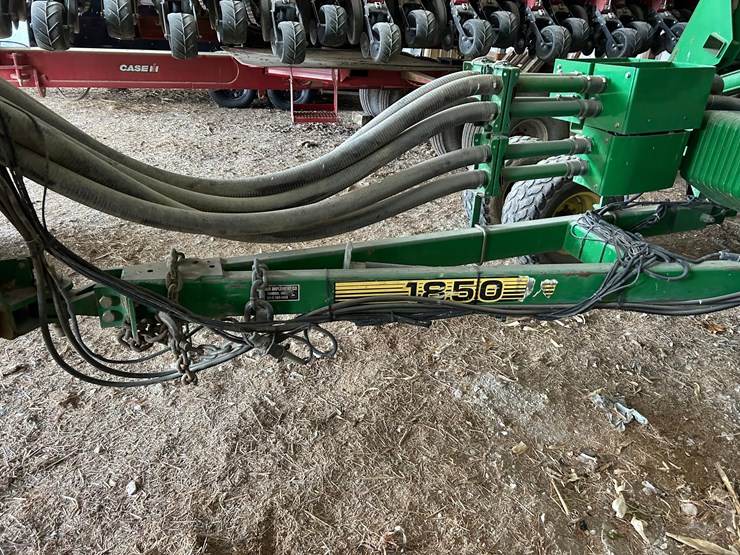 john-deere-1900-image-59