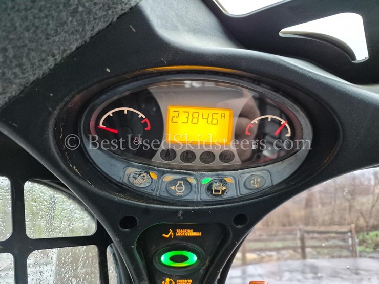 2017-bobcat-t650-image-16