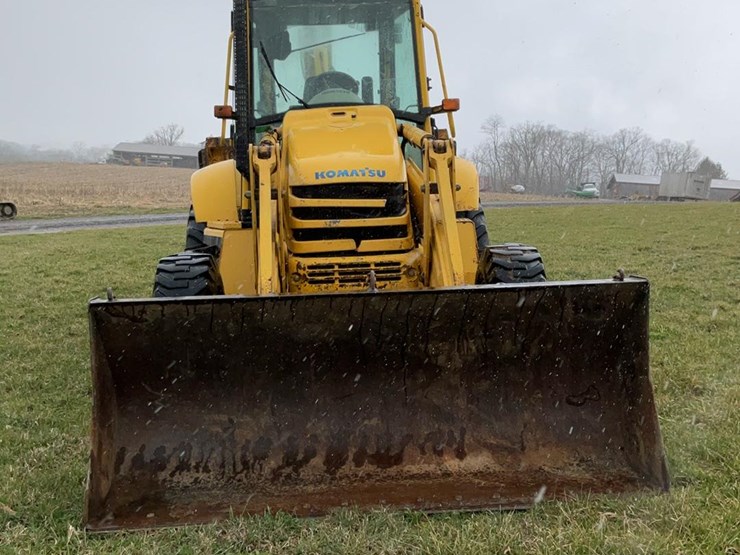 #360-•-2000-komatsu-4x4-utility-backhoe-image-10