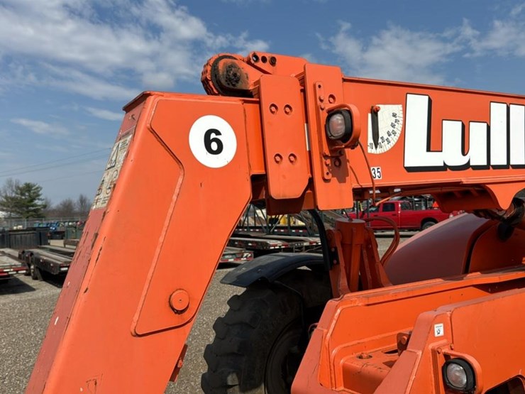 2007-lull-644-image-12