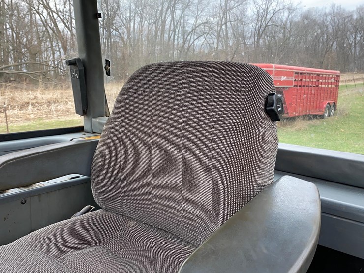 case-ih-7120-image-46