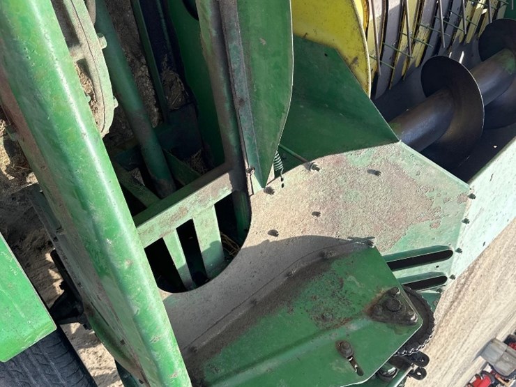 john-deere-24-image-10