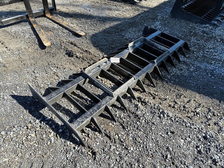 wildcat-84"-skid-steer-root-rake-image-1