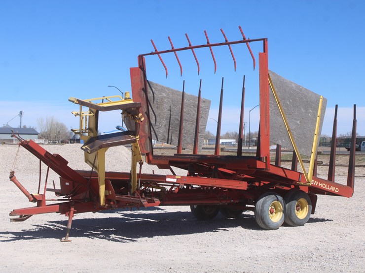 new-holland-1033-image-41