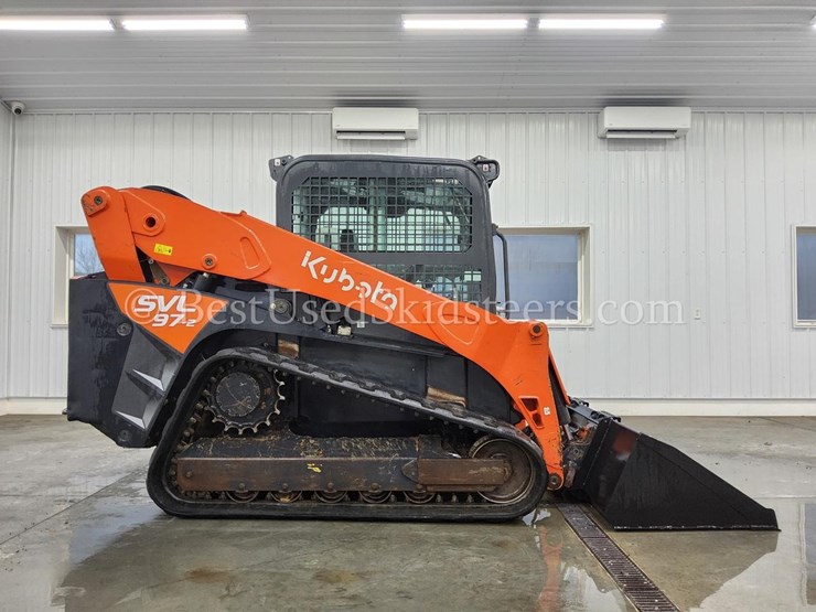 2023-kubota-svl97-2-image-6