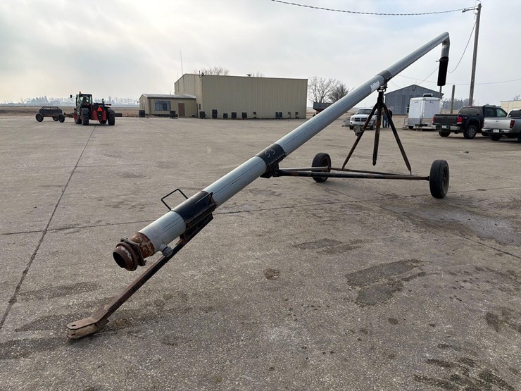 8”-x-35ft-manure-unload-stand-image-2