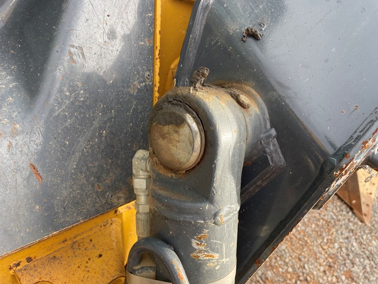 2019-deere-333g-image-20