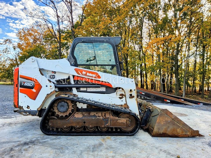 2021-bobcat-t550-image-6