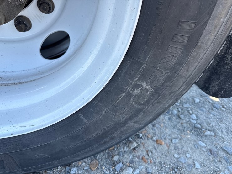 2011-international-prostar-image-14