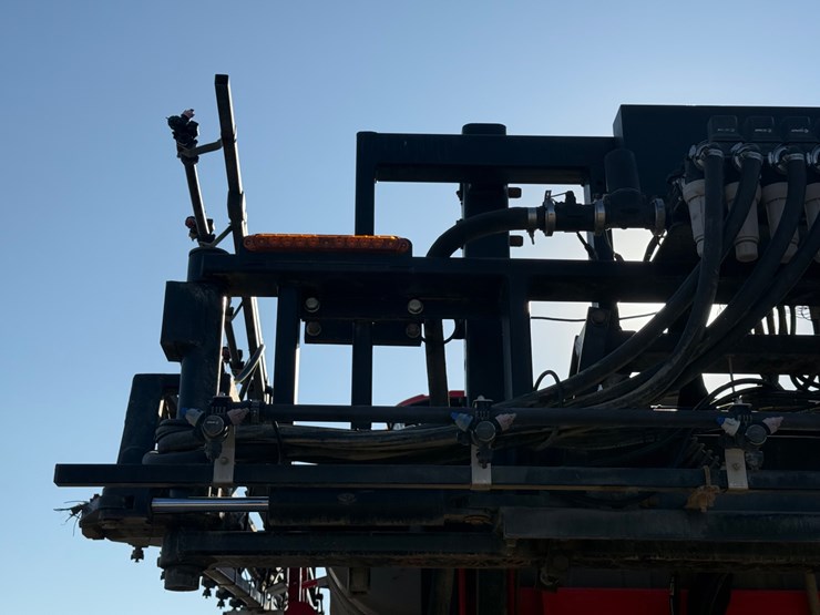 2015-apache-as720-image-66