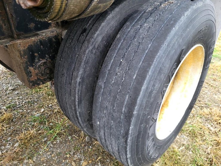 transcraft-eagle-superbeam-aluminum-tandem-axle-flatbed-semi-trailer-image-23