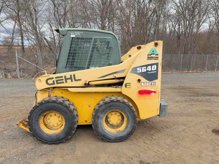 2006-gehl-5640-image-2