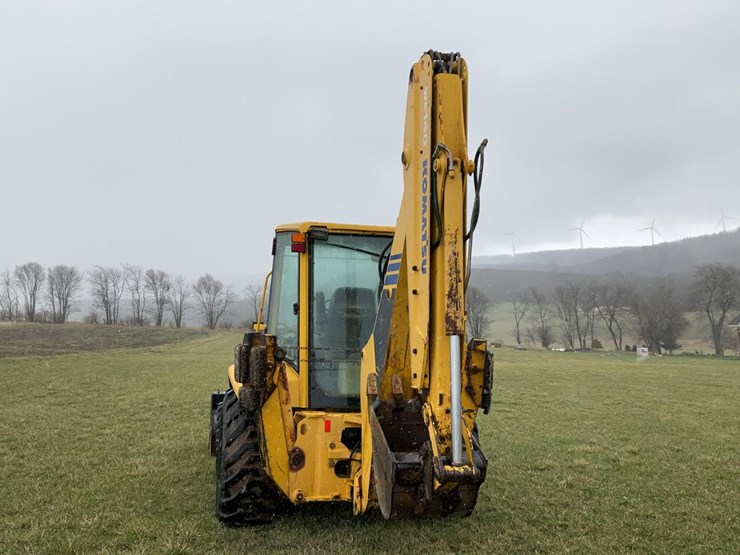 #360-•-2000-komatsu-4x4-utility-backhoe-image-11