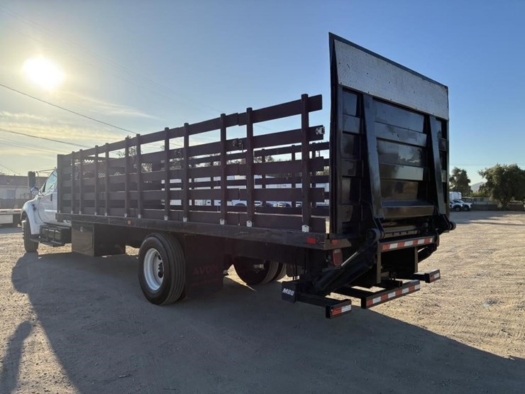 2015-ford-f650-image-4