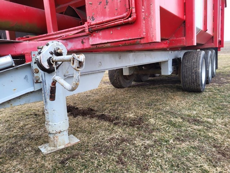 silage-wagon-image-13