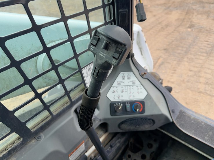 2017-bobcat-s595-image-17