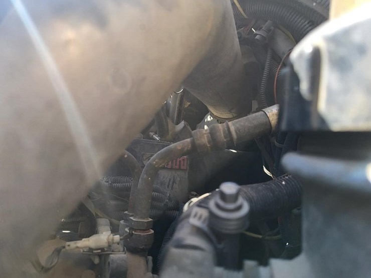 1995-ford-l9000-tandem-axle-day-cab-semi-image-76