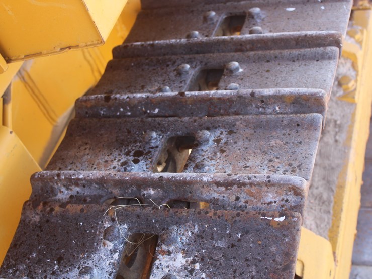 1990-komatsu-d37e-image-40