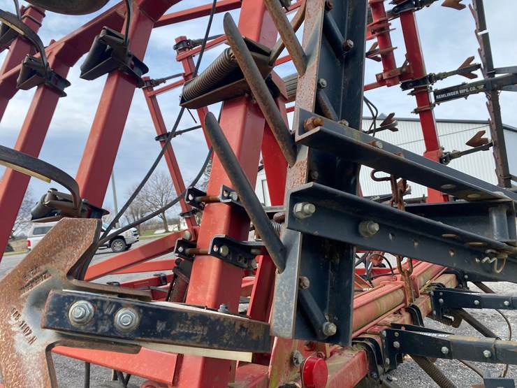 case-ih-4300-image-30