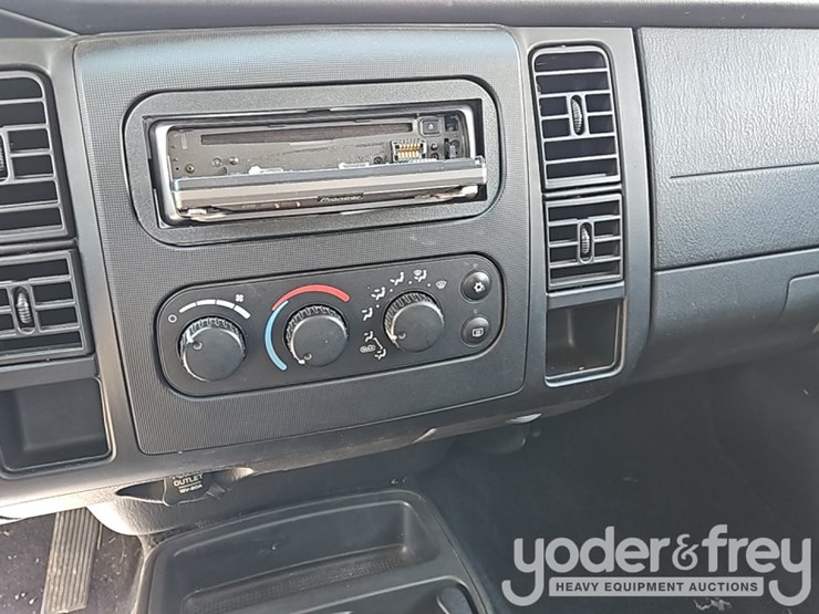 2001-dodge-dakota-sport-image-18