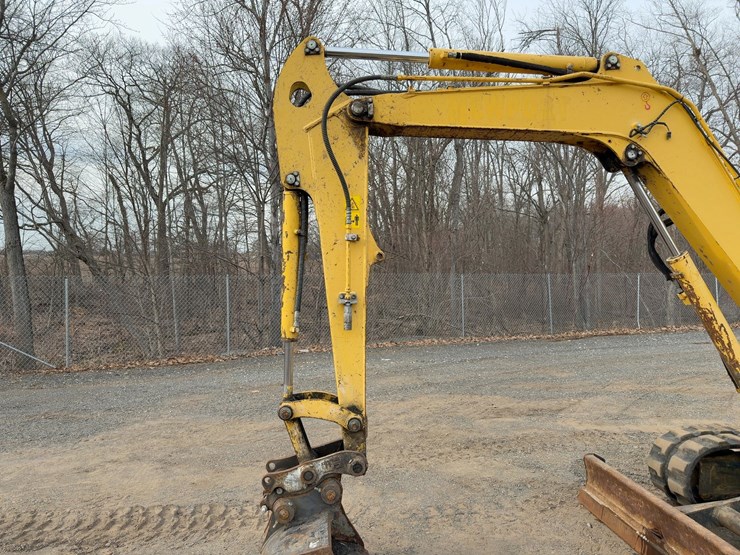 2014-komatsu-pc45mr-3-image-15