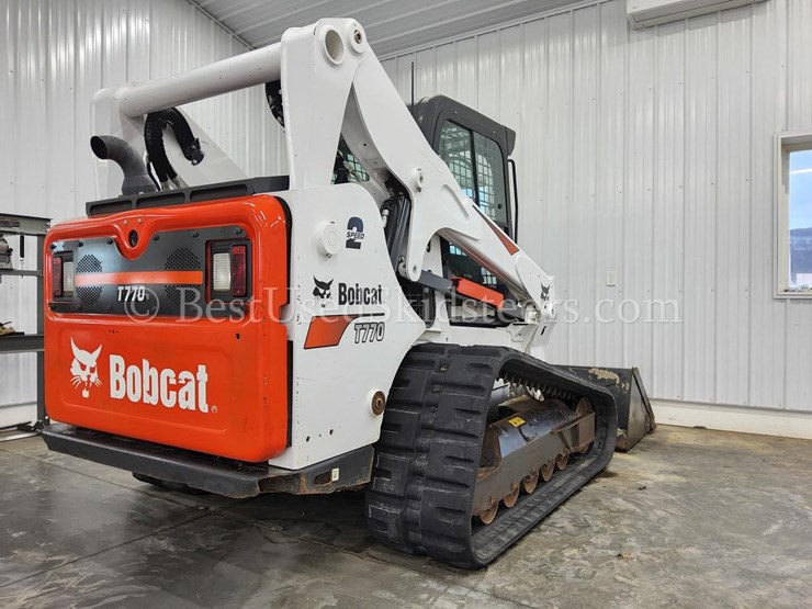 2022-bobcat-t770-image-10